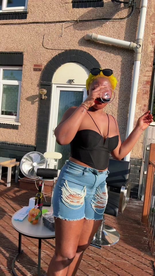 Post 2 by Ayomide 😇 on TikTok (video)