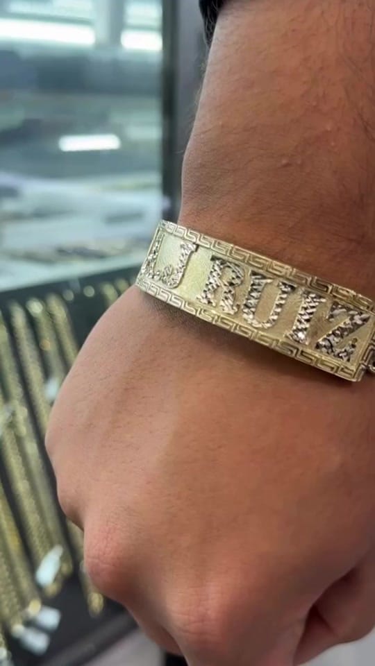 Post 7 by Golden Dallas Jewelry on TikTok (video)