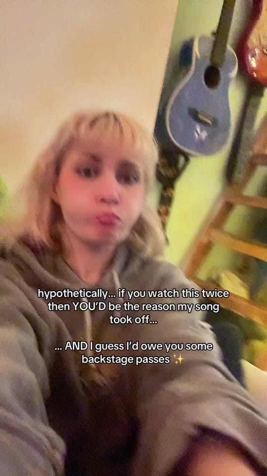 Post 10 by 𝙀𝙢𝙢𝙖 𝙏𝙚𝙖 on TikTok (video)