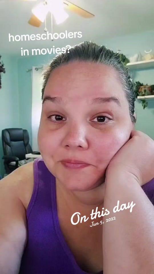 Post 2 by Liz | That Homeschool Family on TikTok (video)