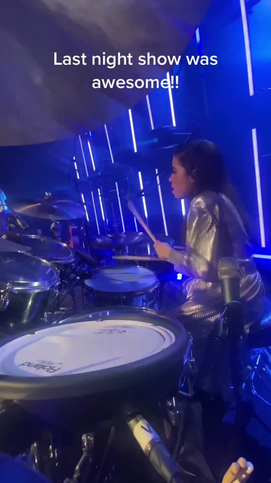 Post 9 by Noa Kahn on TikTok (video)