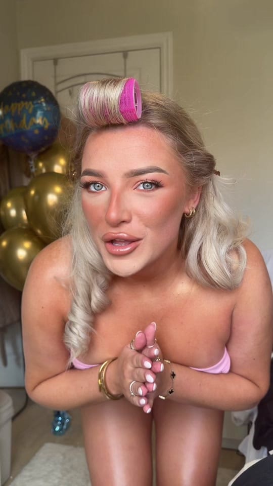 Post 4 by Heather Clarke on TikTok (video)