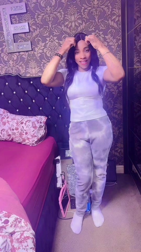 Post 2 by Tenin pretty1✅❤️ on TikTok (video)