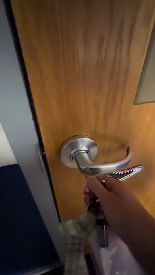 Post 3 by Ellie on TikTok (video)