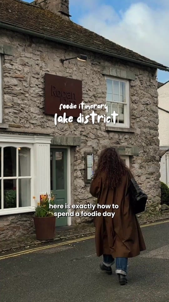 Post 2 by Jess | Travel & London Life on TikTok (video)