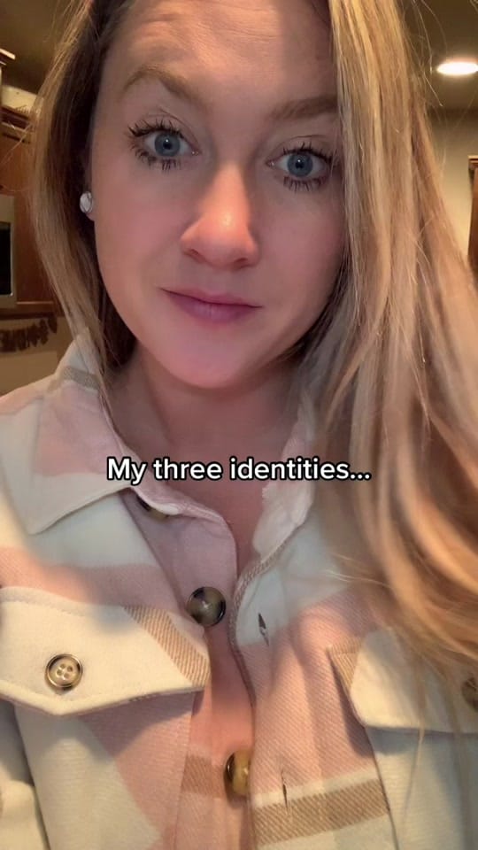 Post 7 by Lexy on TikTok (video)