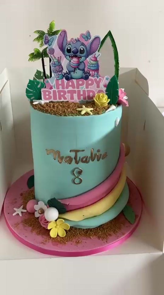 Post 6 by ek.bakess on TikTok (video)