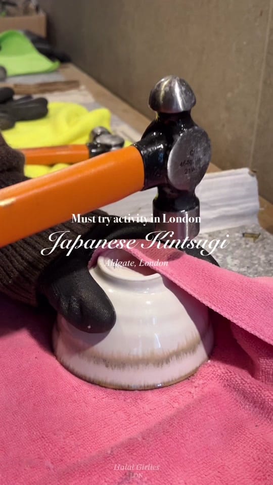 Post 6 by Halal Girlies LDN on TikTok (video)