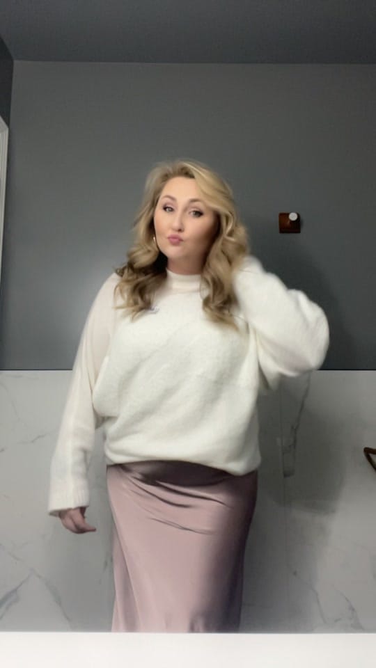 Post 7 by Lauren Marie on TikTok (video)