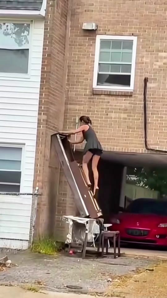 Post 7 by danny_ha11iday on TikTok (video)