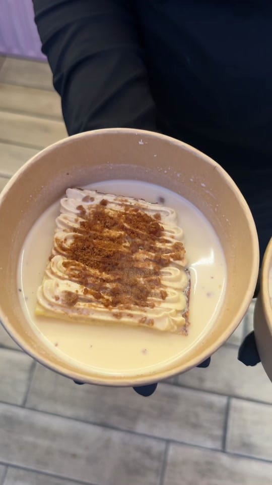 Post 2 by Desserts By Akbar on TikTok (video)