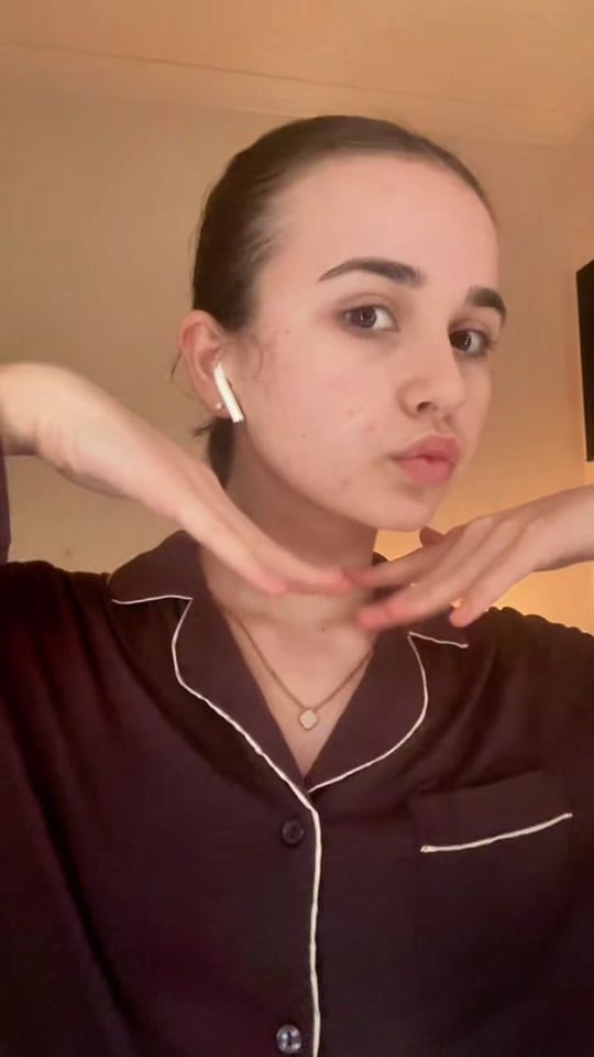 Post 6 by Jasmine on TikTok (video)