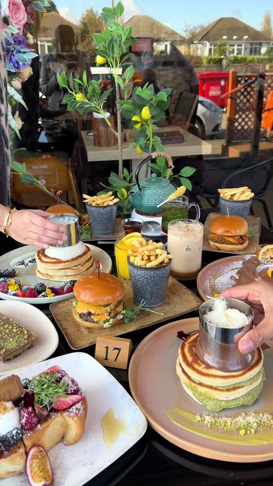 Post 1 by Peach Brunch & Desserts on TikTok (video)