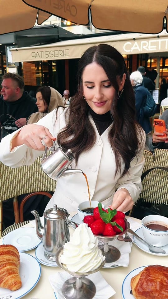 Post 4 by Lana in London 🇬🇧 on TikTok (video)