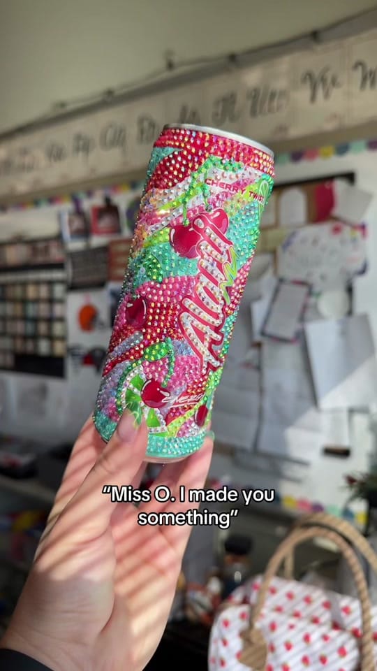 Post 9 by O. on TikTok (video)