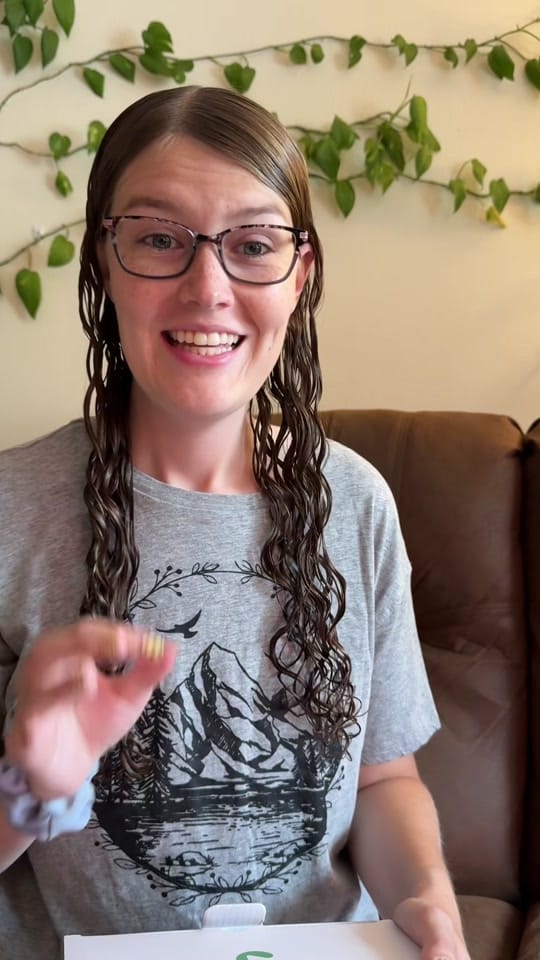 Post 4 by Miss Darling on TikTok (video)