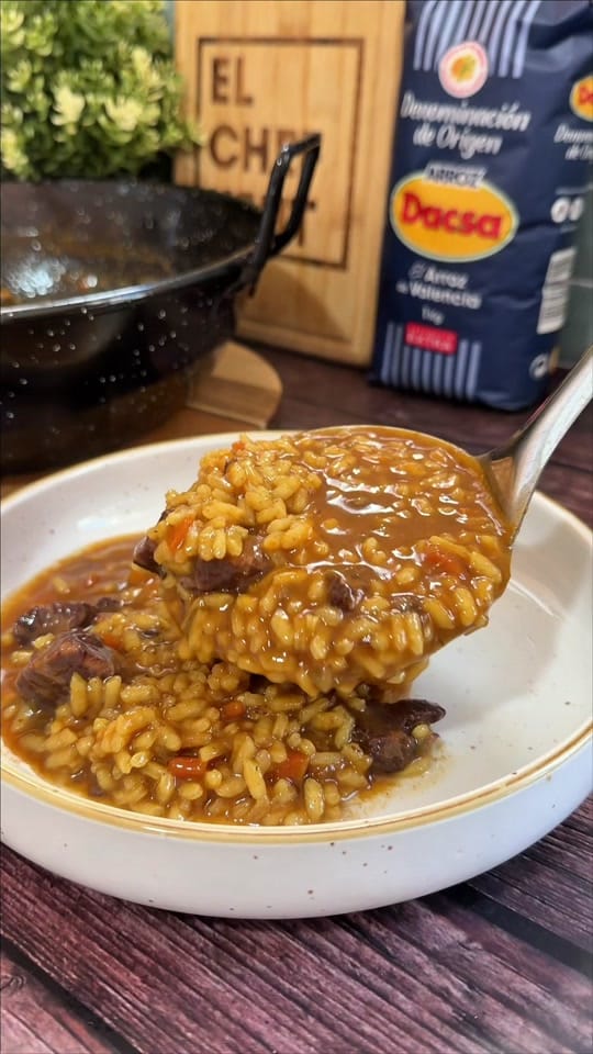 Post 6 by El Chef Kent/Héctor Medina on TikTok (video)