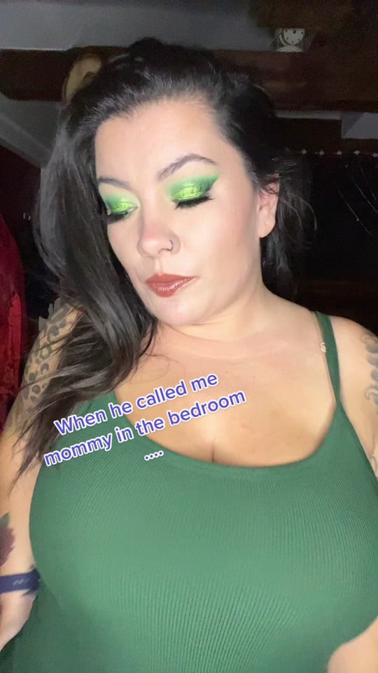 Post 1 by cuntsuelaaa 🍍 on TikTok (video)
