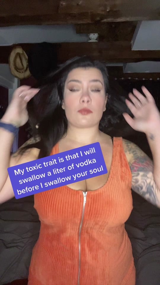 Post 4 by cuntsuelaaa 🍍 on TikTok (video)