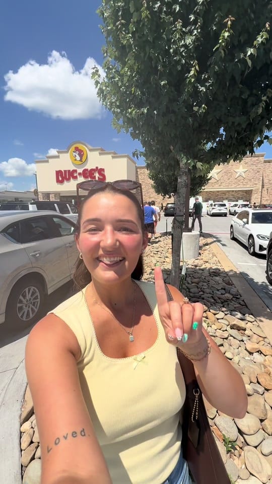 Post 1 by Faith McPeek on TikTok (video)