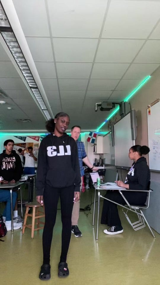 Post 10 by Dr_Boffone on TikTok (video)