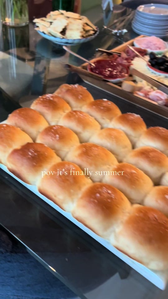 Post 3 by melissa🍎 on TikTok (video)