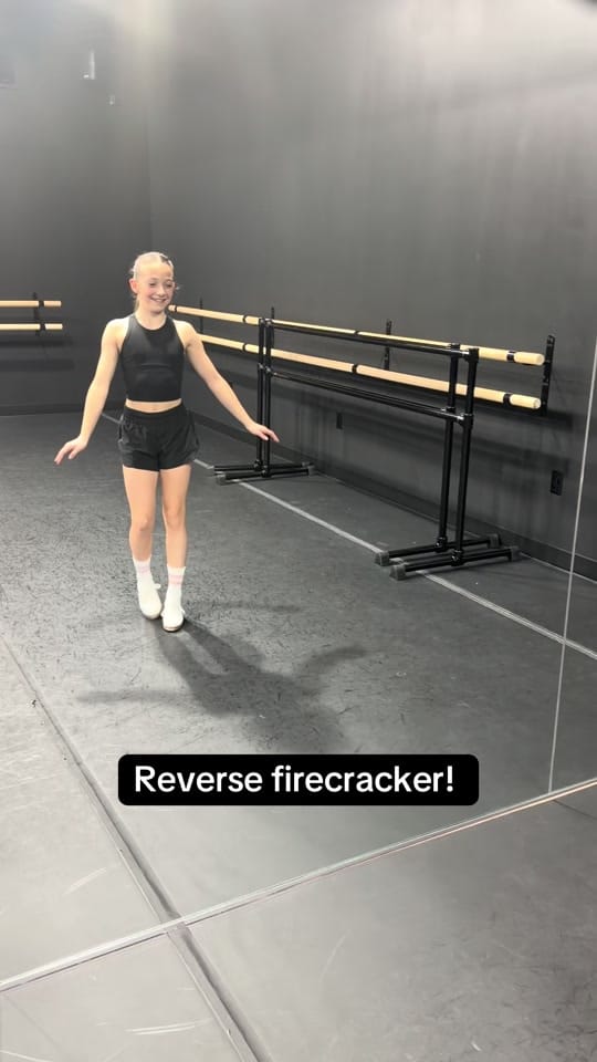 Post 3 by Melissa McDermott on TikTok (video)