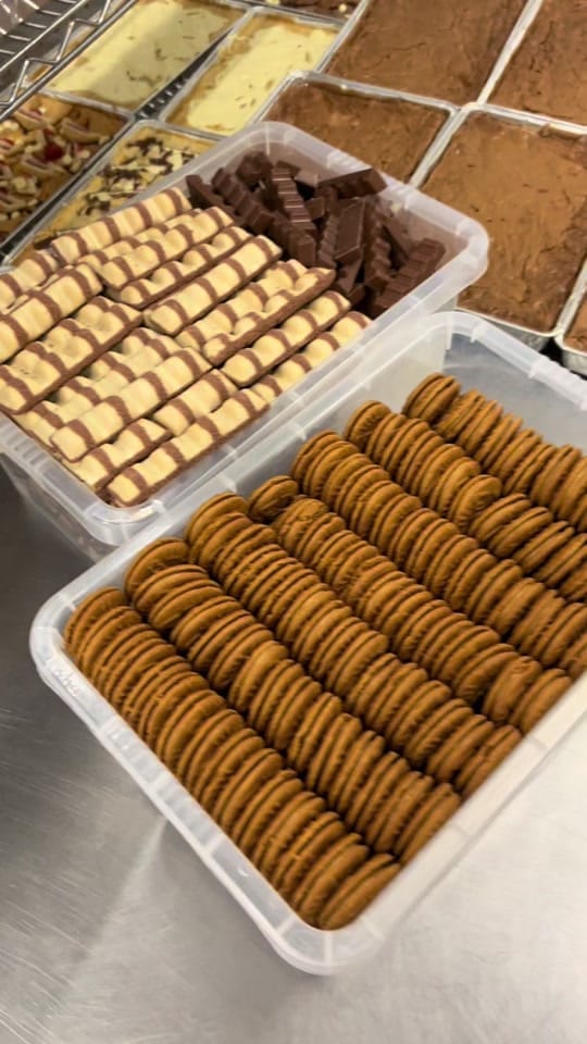 Post 3 by Elle’s Bakery 🍪 on TikTok (video)