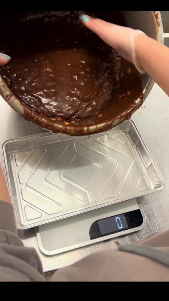 Post 1 by Elle’s Bakery 🍪 on TikTok (video)
