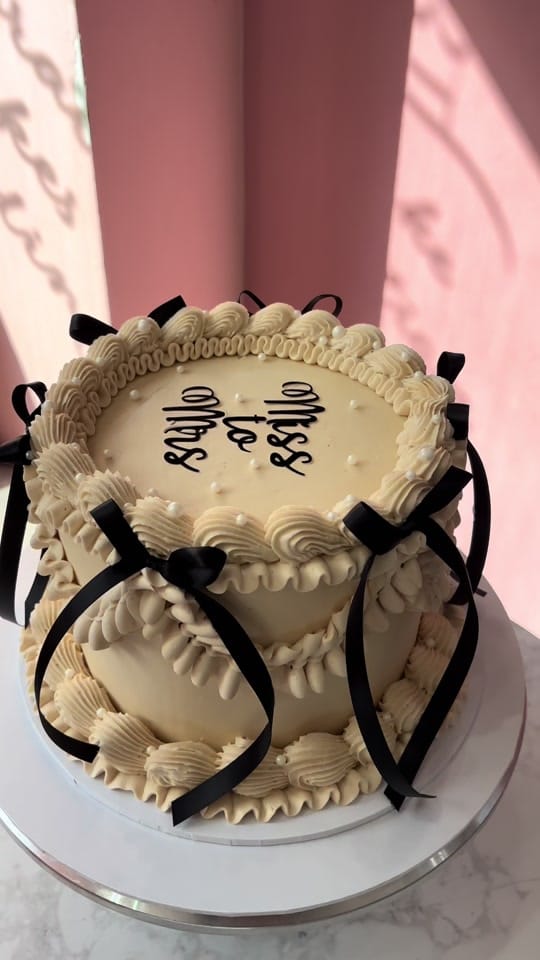 Post 1 by Little Bakers Glasgow on TikTok (video)