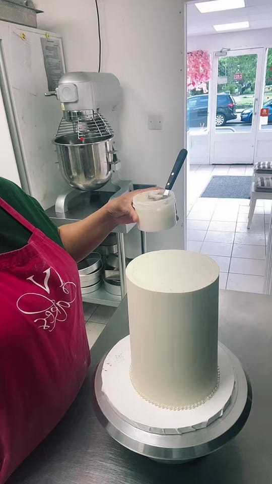 Post 6 by IVCAKES on TikTok (video)