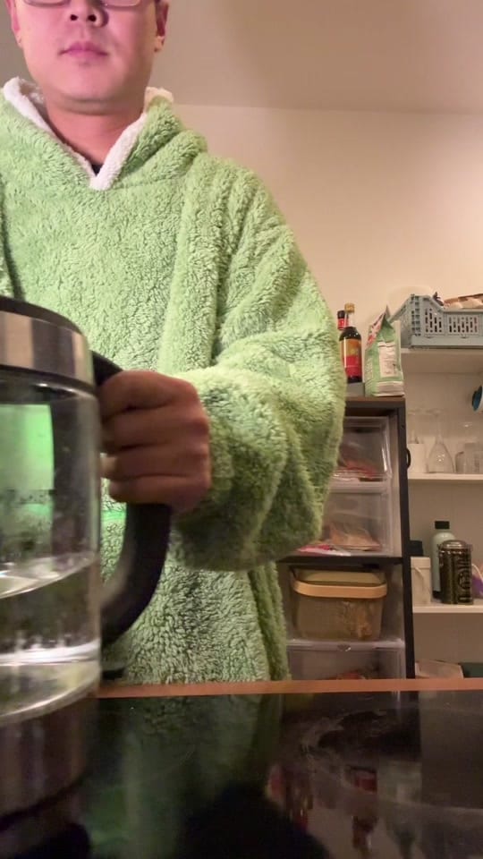 Post 9 by Chao Ban on TikTok (video)