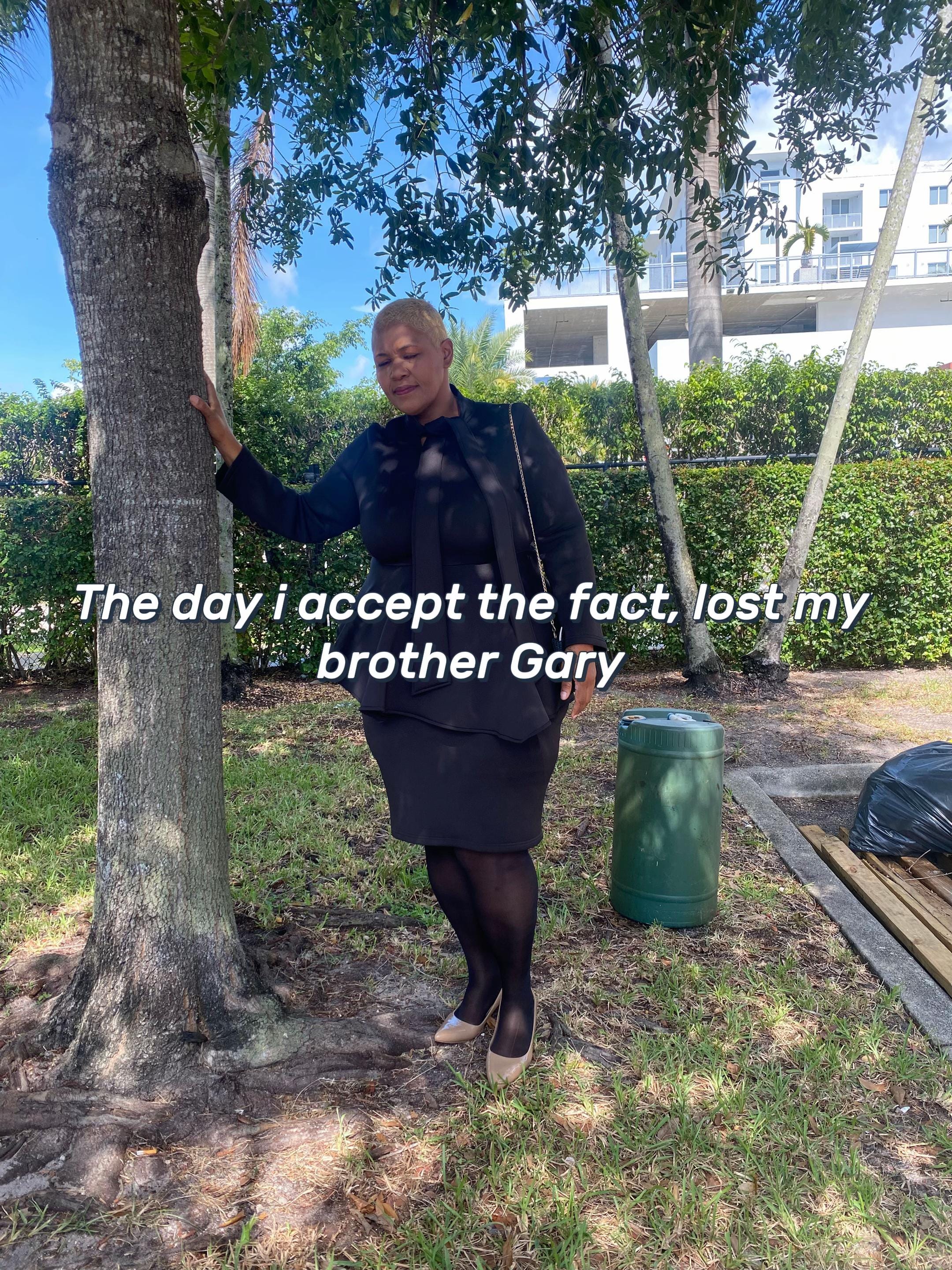 Post 5 by Stephanie Rowe D_Karkery on TikTok (video)