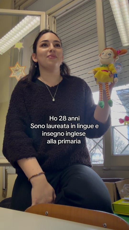 Post 8 by Maestra Elenissima on TikTok (video)