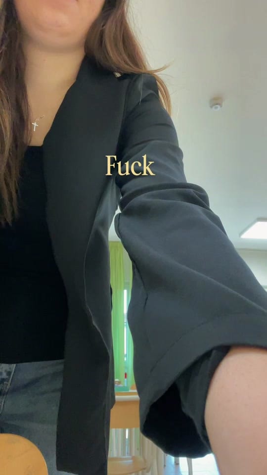 Post 2 by Maestra Elenissima on TikTok (video)