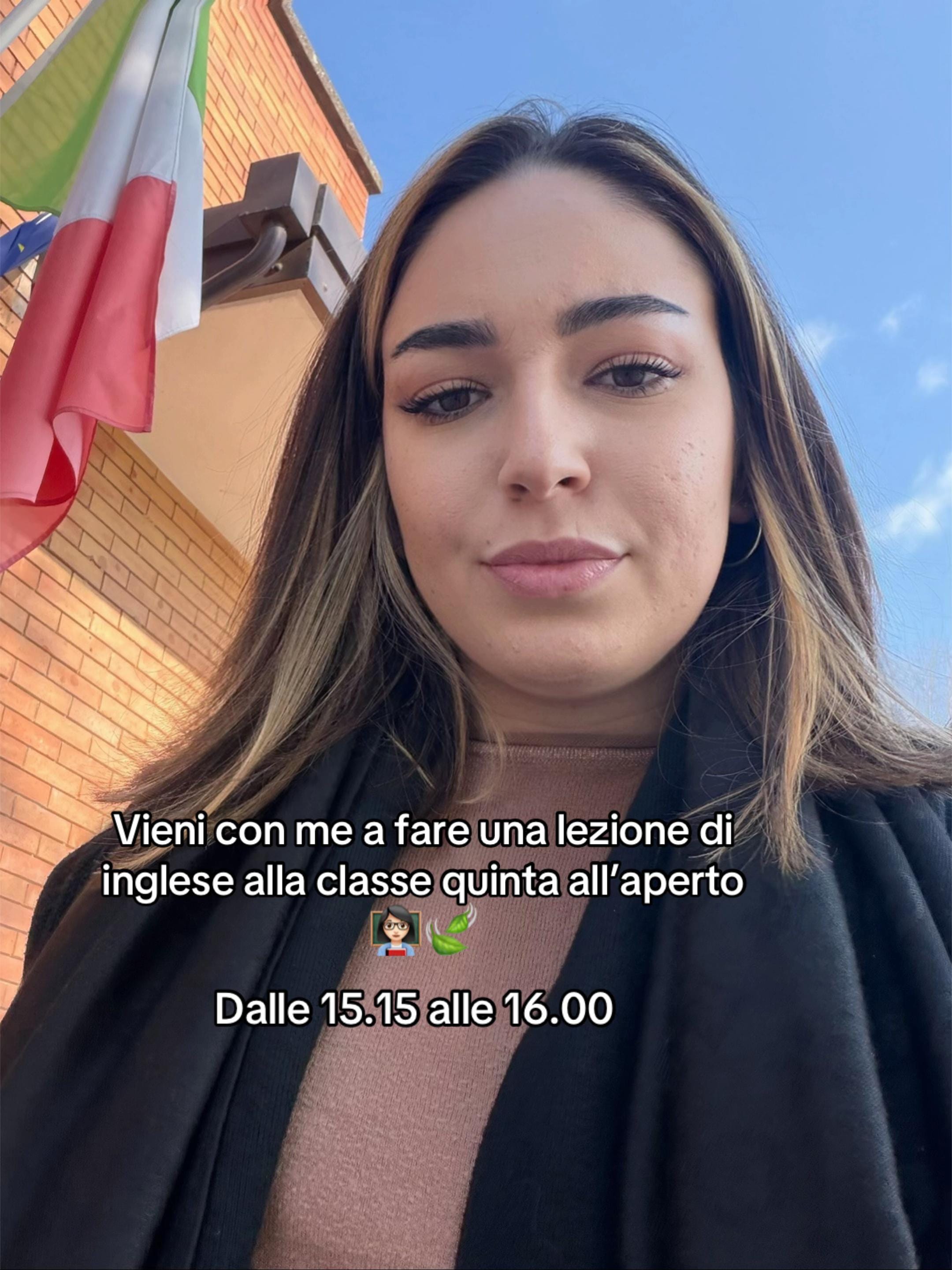 Post 5 by Maestra Elenissima on TikTok (video)