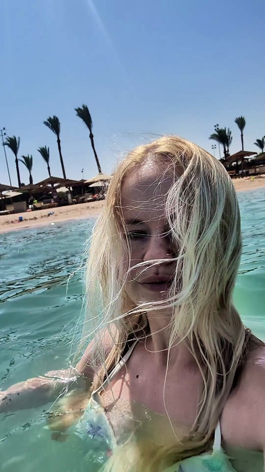Post 4 by Cairi on TikTok (video)