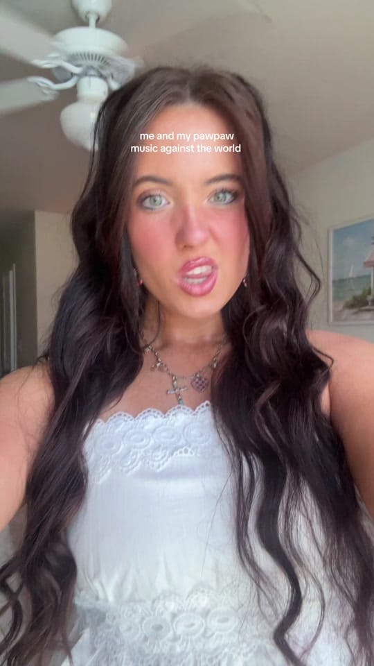 Post 3 by rileyッ on TikTok (video)