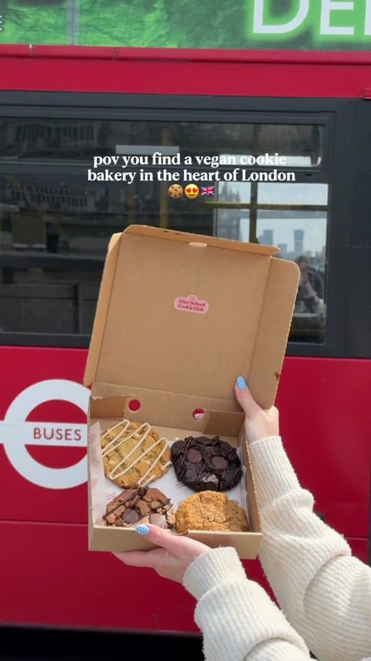 Post 4 by The After School Cookie Club on TikTok (video)