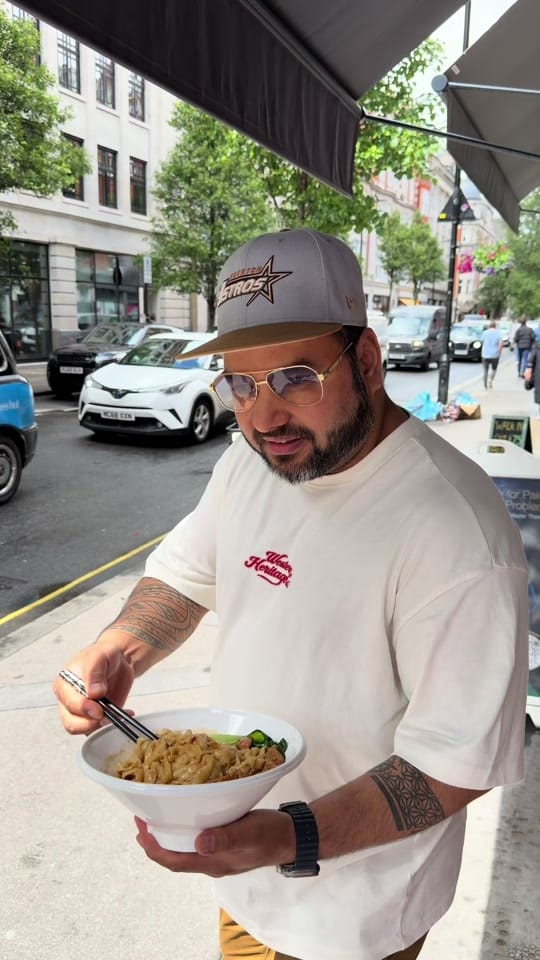 Post 4 by foodmediaa1 on TikTok (video)