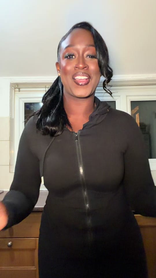Post 8 by Luisa on TikTok (video)