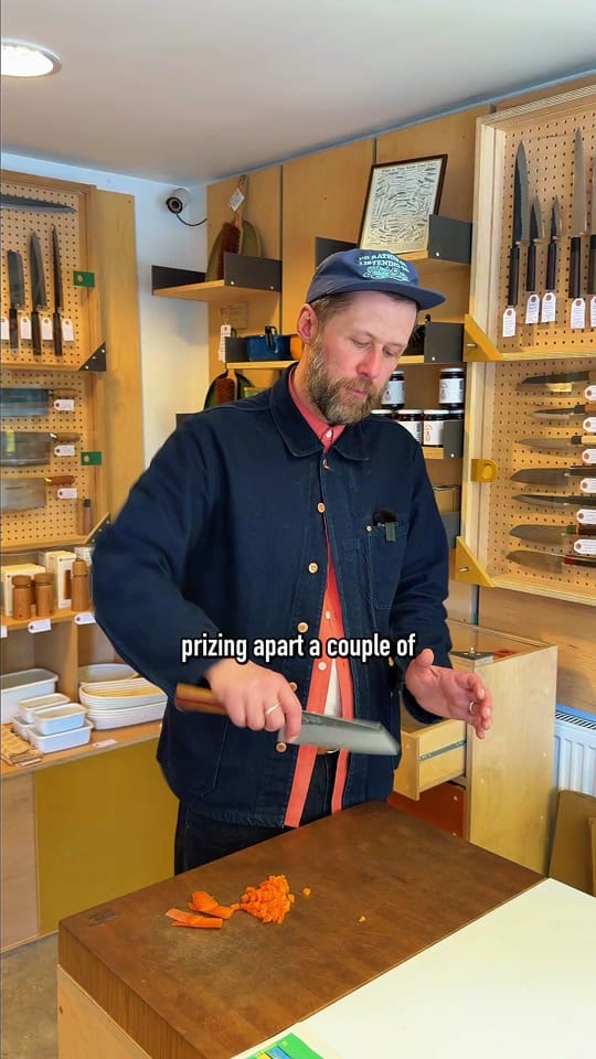 Post 2 by Community Cutlery on TikTok (video)