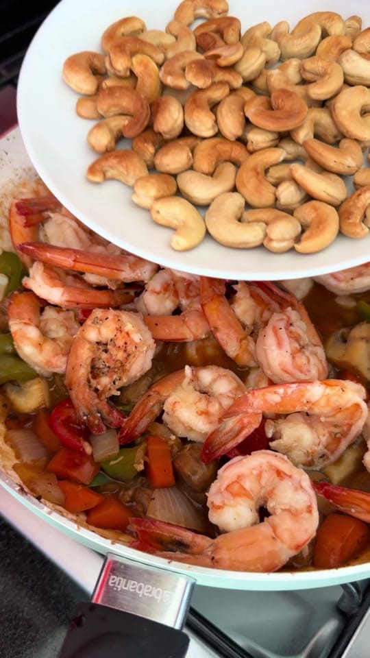 Post 5 by Loraa.kitchen on TikTok (video)