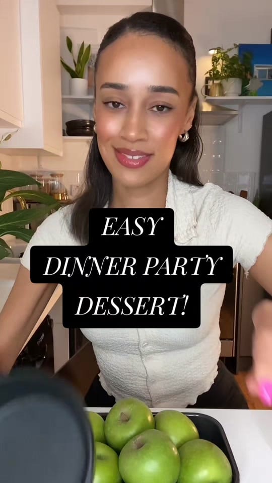 Post 3 by CAKE DECORATING & BAKING TIPS on TikTok (video)