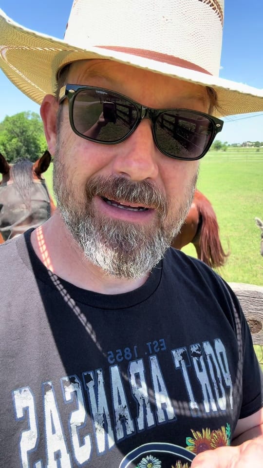 Post 4 by Rooster Vance on TikTok (video)