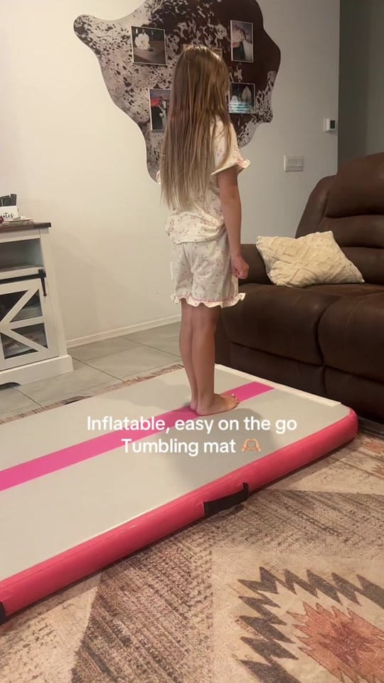 Post 2 by Caitlin TTS on TikTok (video)