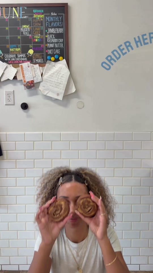 Post 4 by Selina 💕 on TikTok (video)
