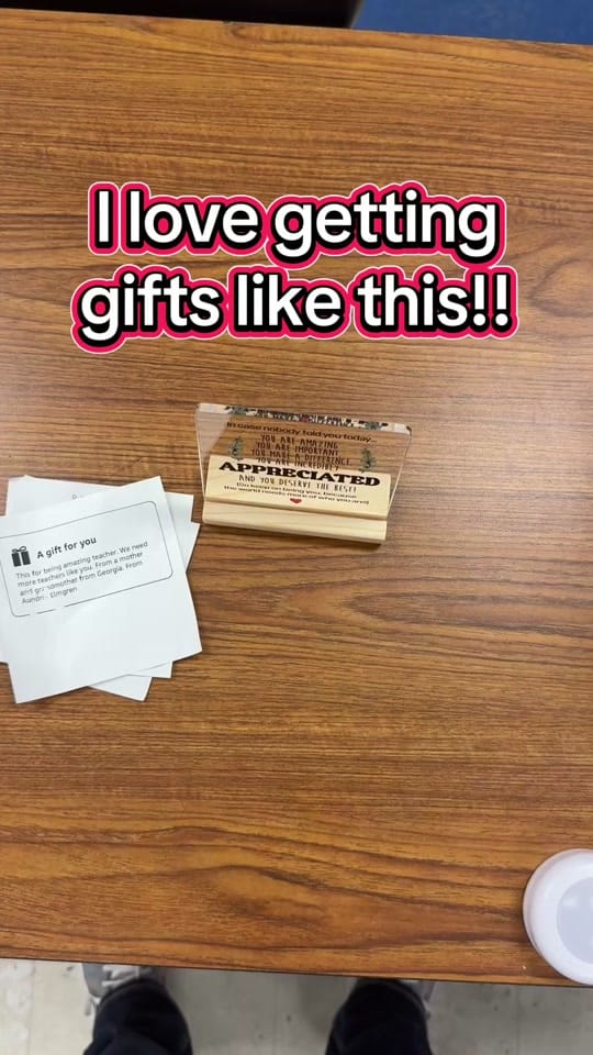 Post 6 by Kelly Stephens 🧑‍🔬🧪 on TikTok (video)
