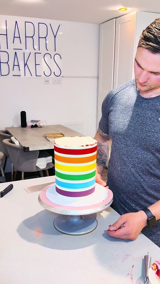Post 3 by HarryBakess on TikTok (video)