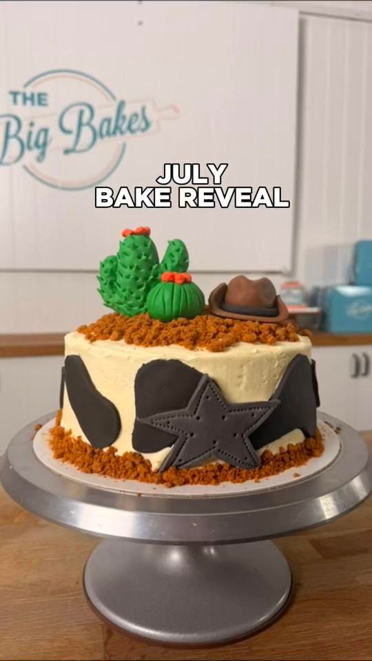 Post 3 by The Big Bakes🍰 on TikTok (video)